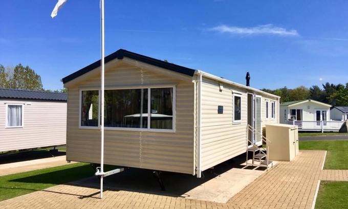 North Bitchburn House | 3-bedroom Caravan in Durham Dales