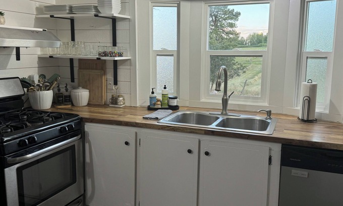 Durango - Purgatory House | 3 bedroom charming home with WiFi located 5 miles to downtown.