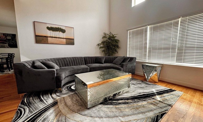 Willow Meadows/Willowbend Area House | 3 Bedroom Comfort by Med Center & NRG Houston