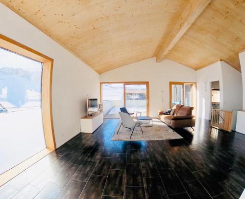 Affeier Apartment | 3 bedroom condo in front of Obersaxen ski resort