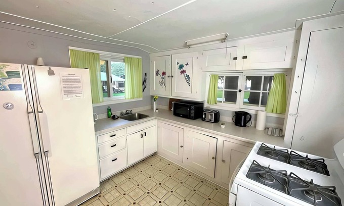 Bobcaygeon House | 3-Bedroom Cottage #7 - Ambleside