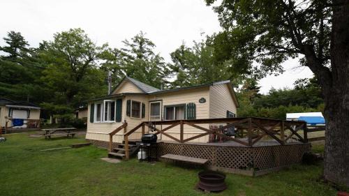 Gravenhurst House | 3-Bedroom Cottage #7 - Austrian Pine