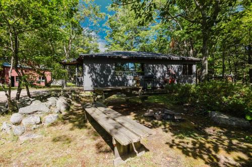 Carling House | 3-Bedroom Cottage #9 - Sand Bay