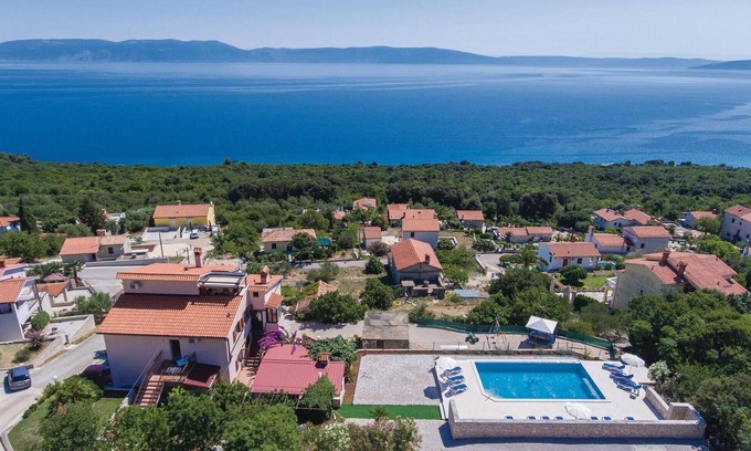 Ravni Apartment | 3 bedroom cozy apartment in Labin