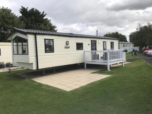 Prestonpans Apartment | 3 bedroom deluxe caravan