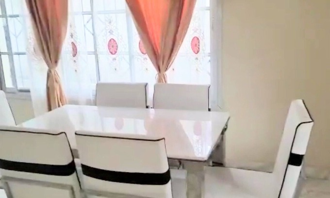 Limbe House | 3 Bedroom Fully Furnished gated Guest House