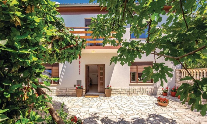 Jadranovo House | 3 bedroom gorgeous home in Jadranovo