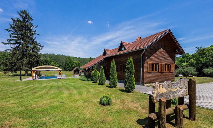 Cacinci House | 3 bedroom gorgeous home in Cacinci