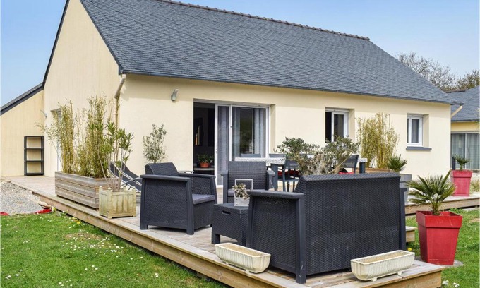 Milizac-Guipronvel House | 3 Bedroom Gorgeous Home In Milizac