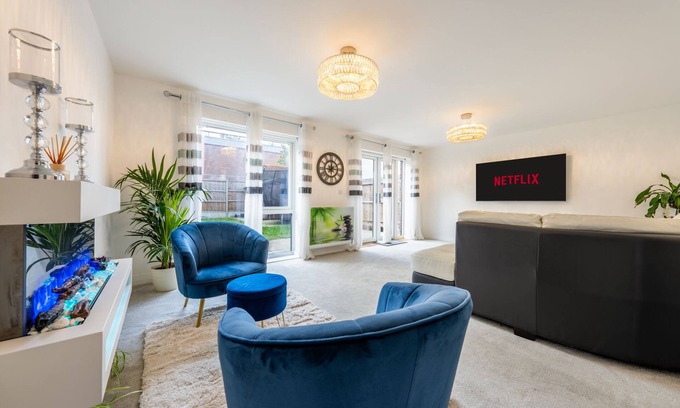 St Albans House | 3 bedroom house in Bricketwood, St Albans