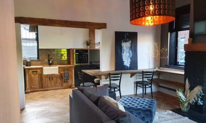 Runcorn Apartment | 3 Bedroom House - Ideal for Contractors - Sleeps 6