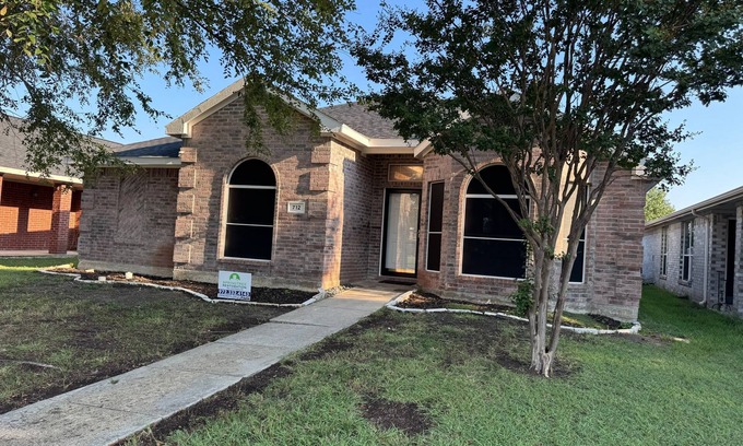 Wylie House | 3-bedroom house in fabulous Wylie with AC