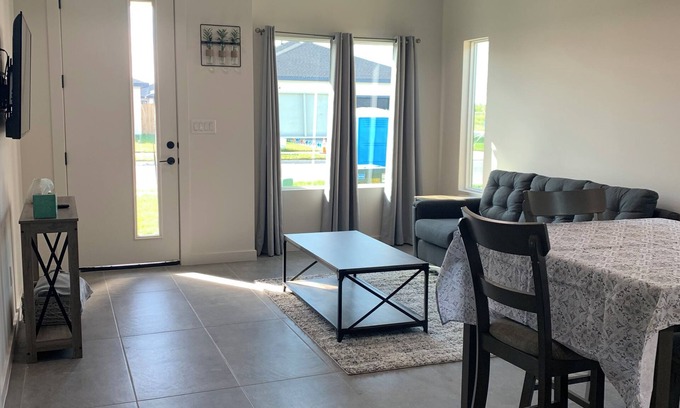 Brownsville House | 3-bedroom house in Brownsville with AC, Wi-Fi & Appliances. Enjoy your stay!