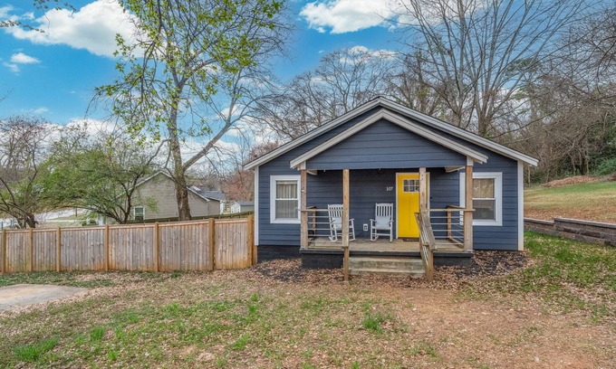 Sans Souci House | 3-bedroom house only minutes from downtown Greenville and Furman. Pet Friendly!