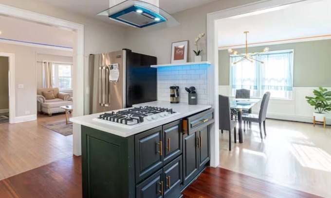 Stamford House | 3-bedroom house Stamford