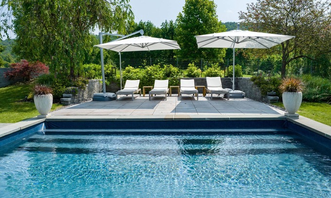 Hillsdale House | 3 bedroom house with a heated pool