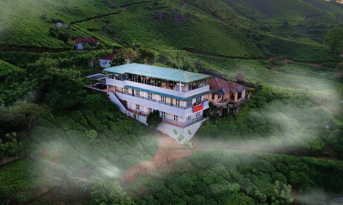 Kannan Devan Hills House | 3 Bedroom in Tea Estate