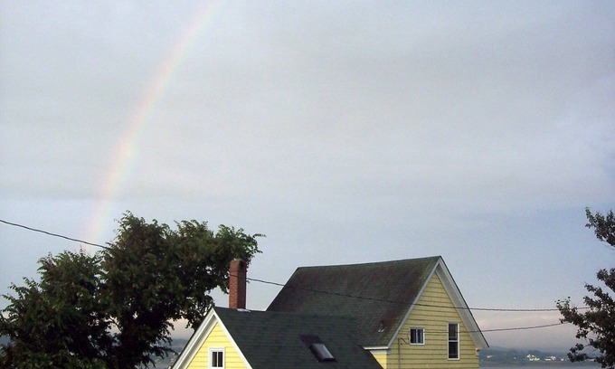 Port Hood House | 3 Bedroom Island Beach house, pet friendly, outdoor shower, golf cart, WiFi