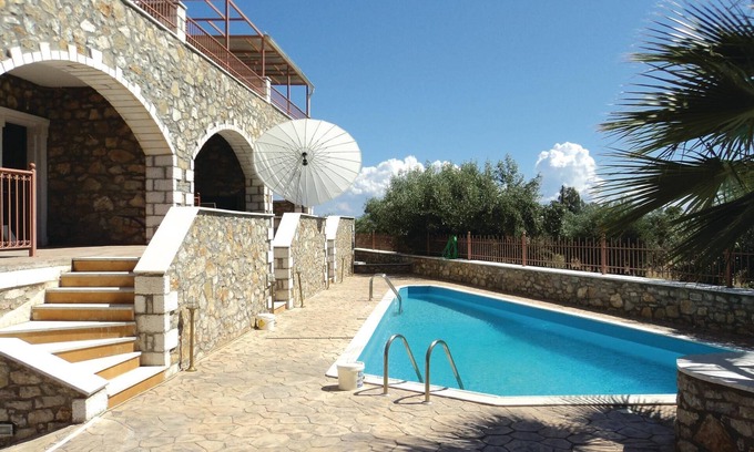 Paralia House | 3 bedroom lovely home in Paralio Astros