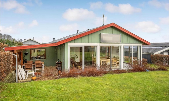 Bjert House | 3 Bedroom Lovely Home In Bjert