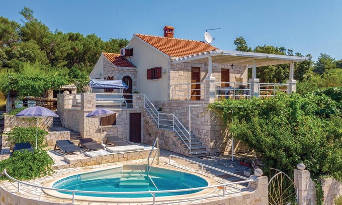 Vela Luka House | 3 bedroom lovely home in Siroka