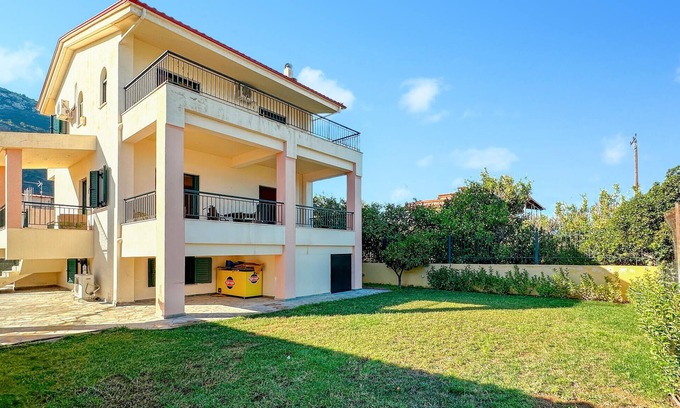 Corinthia Region House | 3 bedroom nice home in Xylokastro