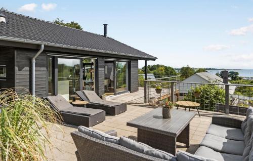 Aabenraa House | 3 Bedroom Nice Home In Aabenraa