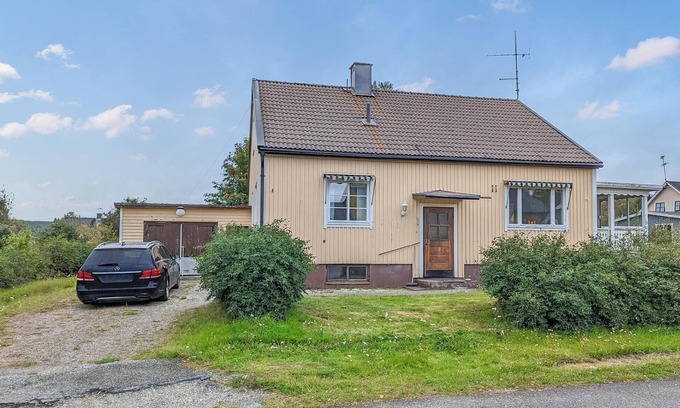 Bastutrask House | 3 bedroom nice home in Bastuträsk