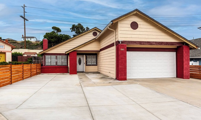 Bay Terraces House | 3-Bedroom Oasis in San Diego Near Top Attractions, Tons of Outdoor Equipment