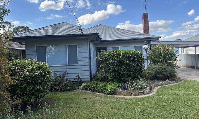 Cobram House | 3 Bedroom Renovated home near the Murray River