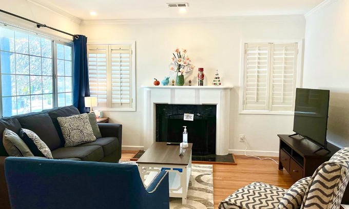 Millbrae House | 3 bedroom residential home in the lovely town near SFO San Francisco