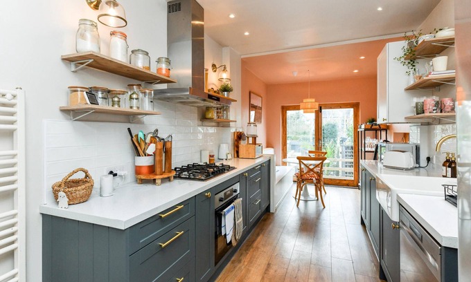 Mapperley House | 3 Bedroom Semi-Detached House Ideal for Corporate Stays in Nottingham