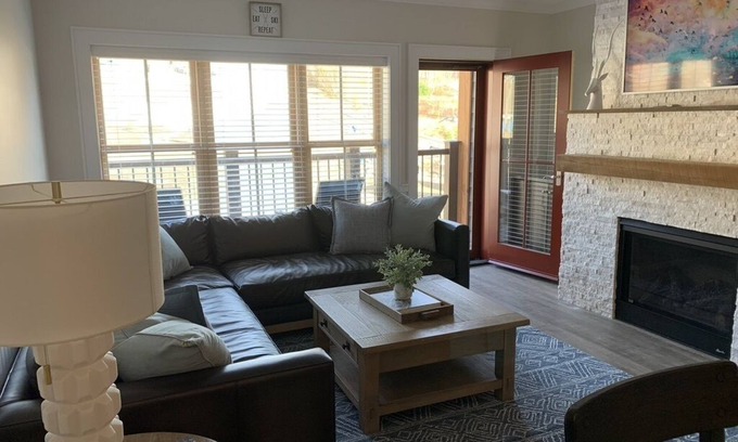 North Conway Condo | 3 Bedroom Slope-side Condo at Cranmore Mountain. Minutes to Storyland!