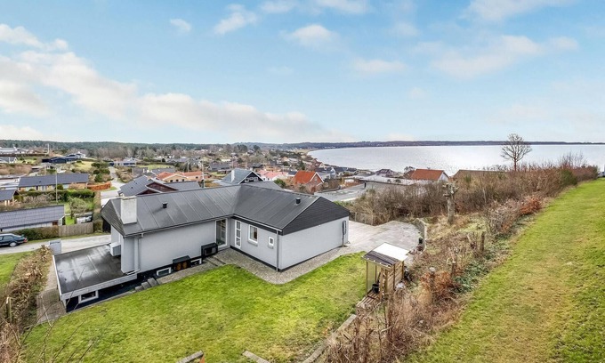 Egsmark Strand House | 3 bedroom stunning home in Ebeltoft