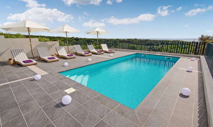Belej House | 3 bedroom stunning home in Plat