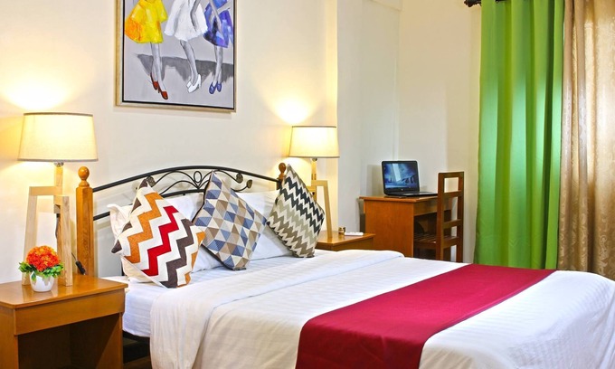 Lapu-Lapu Resort | 3-Bedroom Townhouse Resort - Hotel with Pool