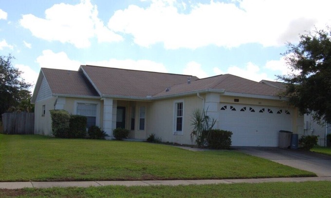 Indian Point Villa | 3 Bedroom Vacation Pool Home in Kissimmee, Florida