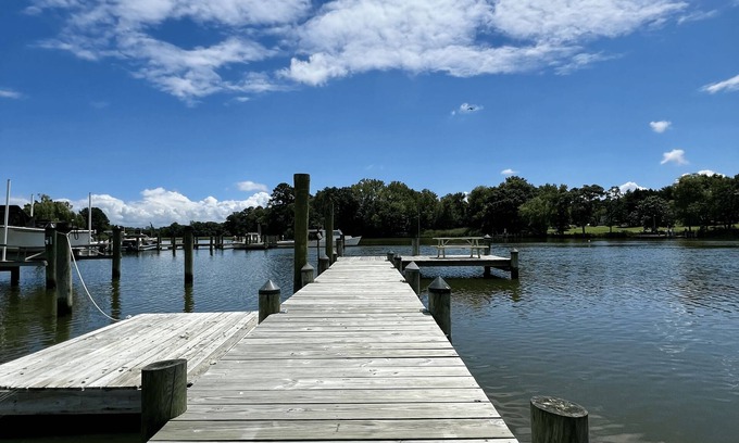 Secretary House | 3-bedroom waterfront retreat in Secretary, Maryland