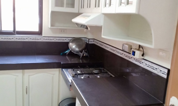 Talamban House | 3 bedroom whole house can accomodate up to 10 Pax, inside a private gated cmpnd