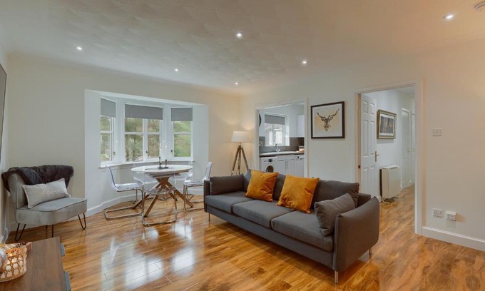 Gleneagles Apartment | 3 bedroom Windsor Garden apartment by Gleneagles