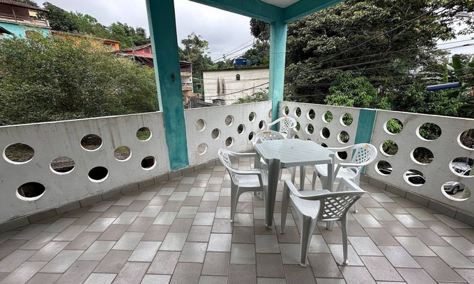 Caetes House | 3 Bedrooms great value for money Angra Garatucaia