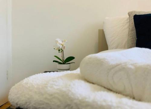 Reading House | 3 Bedrooms House In Reading
