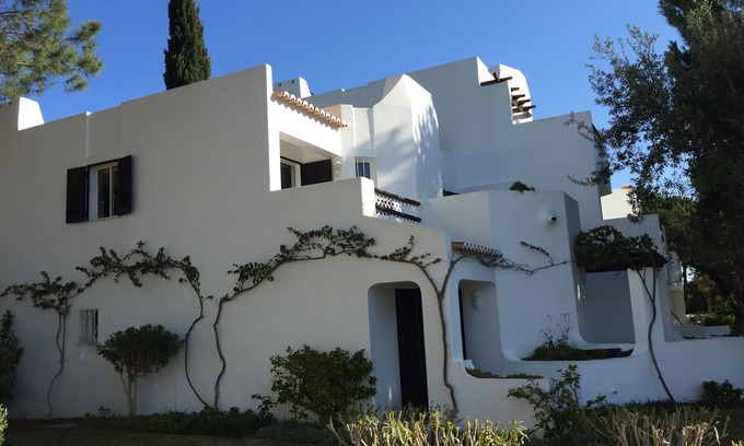 Albufeira Apartment | 3 bedrooms in Balaia Golf Village with South facing patios and Balconies