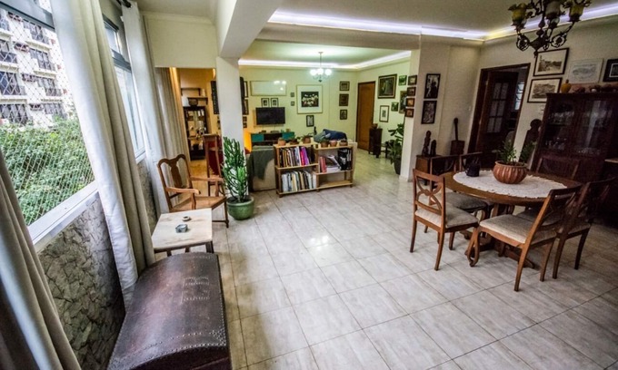 Gonzaga Apartment | 3 beds with balconies in the heart of Gonzaga