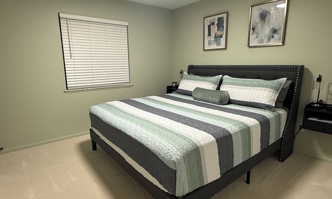 Norwalk House | 3 BR/2 BA house in charming NorwalknKing Master w/Ensuite/Washer & Dryer/DW