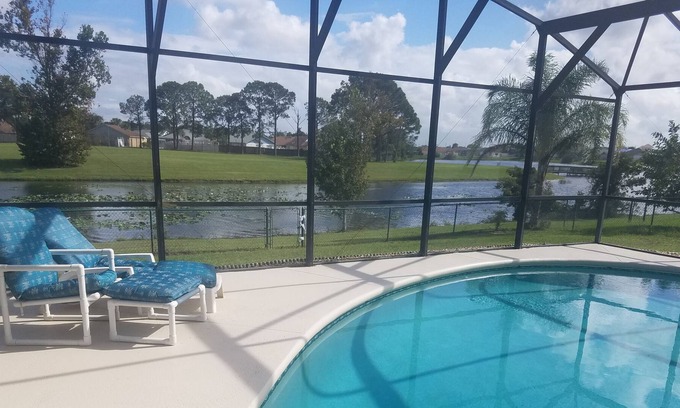 Indian Wells House | 3 BR/2 Bath Pool Home, Lake View near Disney