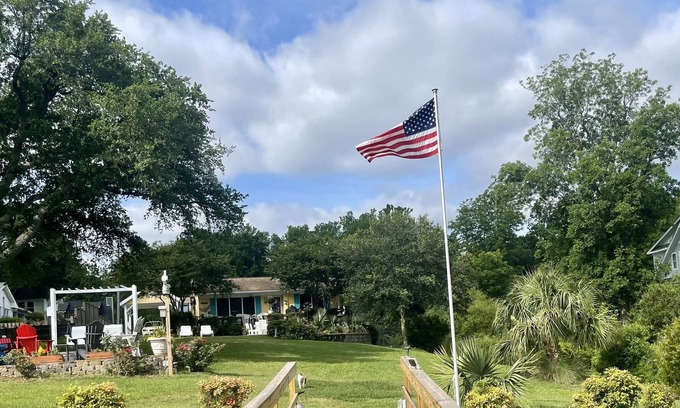 Ogden House | 3-Br 3-Bath Family n Dogs Waterfront-24’ Deep H2O Boat Slip -ICW Access Sleeps 8