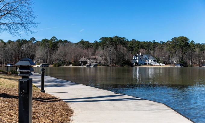 Lake Oconee House | 3 BR/4BA with ADDITIONAL Kids bunk room.