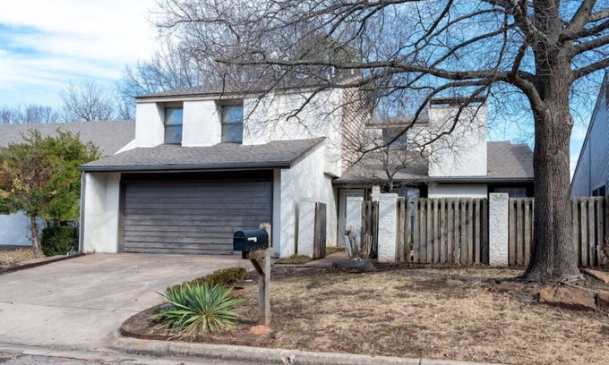 South Tulsa House | 3 BR by Mabee Center ORU, Casino, Jenks, Victory Church