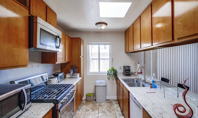 Imperial Beach House | 3-BR, Gated Yard, near Beach, Ranch Style, 8 guests